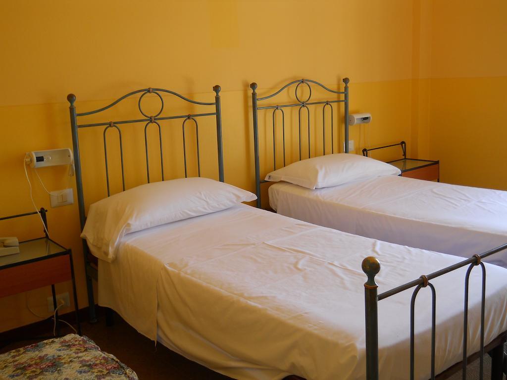 Albergo Ristorante Aquila Sulzano Δωμάτιο φωτογραφία